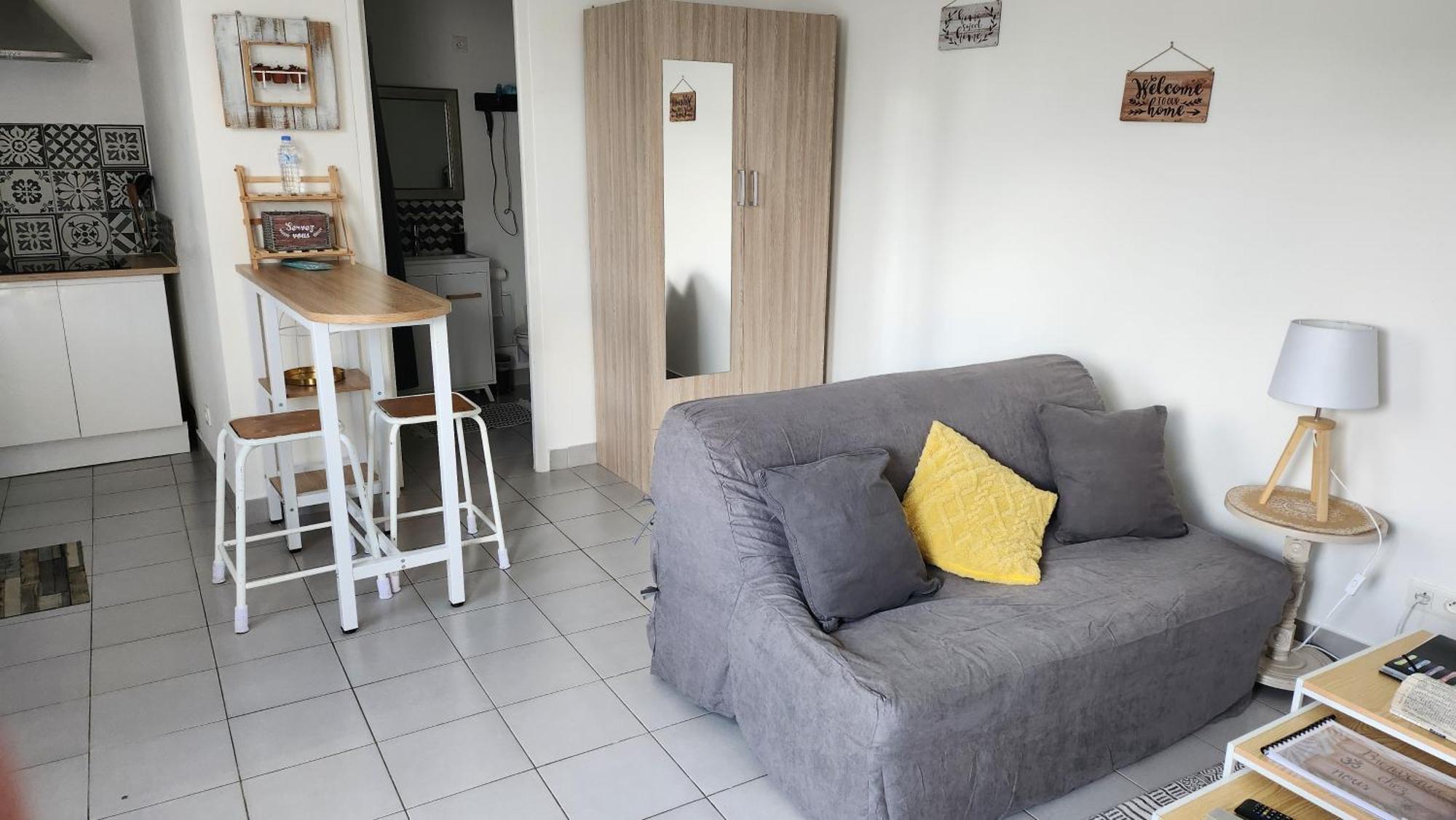 Joli Studio En Centre Ville Faremoutiers ภายนอก รูปภาพ